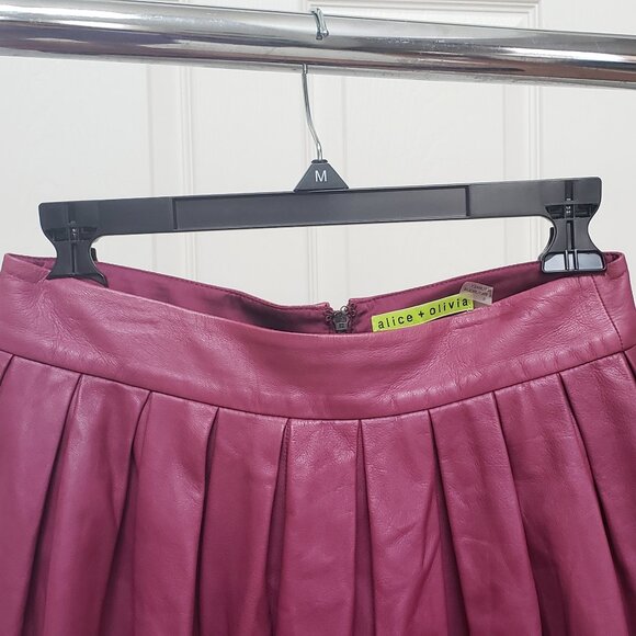 Alice + Olivia Delicate Soft Lamb Skin Mini Skirt - Picture 3 of 8